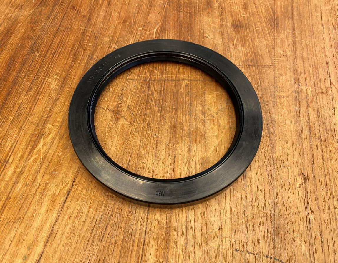 0439205 Grove GMK 2035 ROTARY SHAFT SEAL