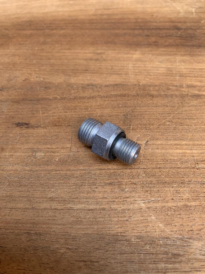 1575155 Grove GMK 3050 MALE SCREW CONNECTION