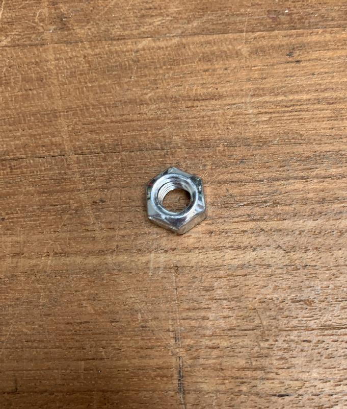 1678863 Grove GMK 5160 HEXAGON NUT