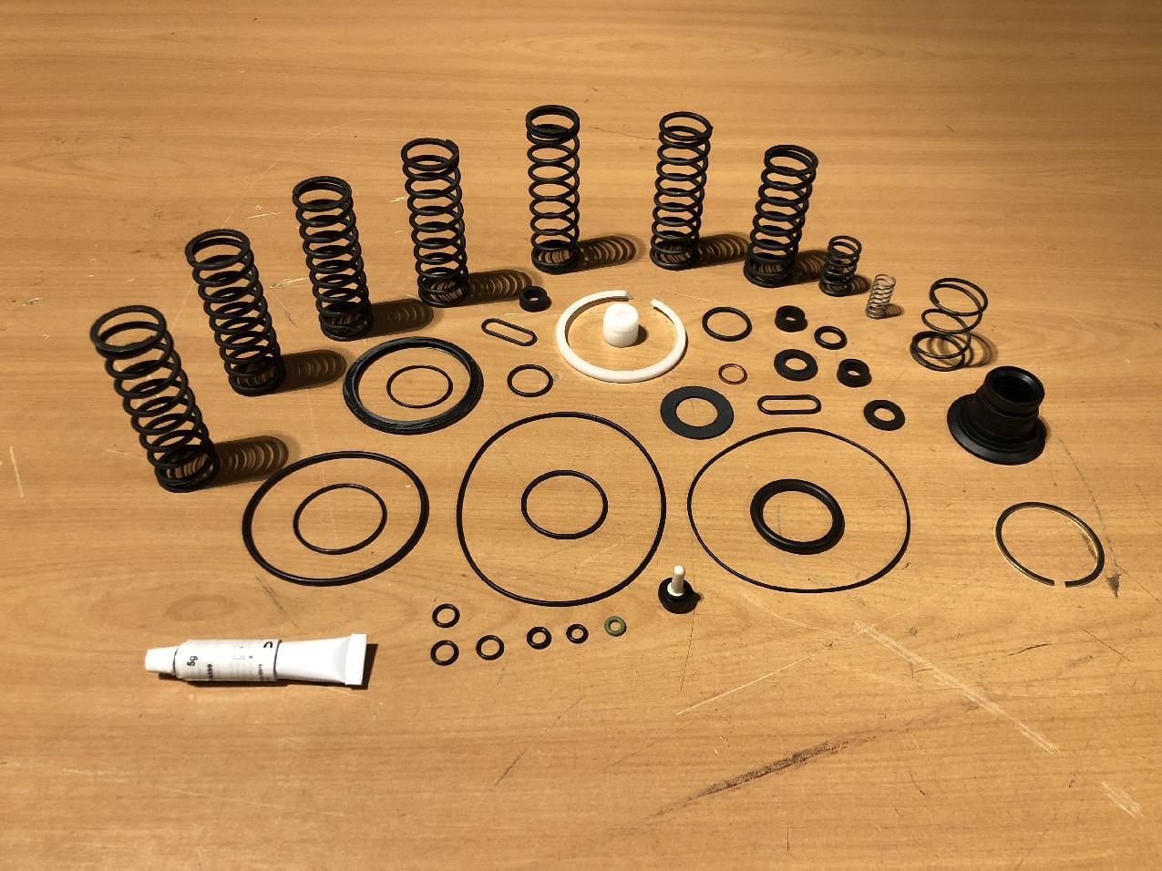 4157443 Grove GMK 3050-1 REPAIR KIT