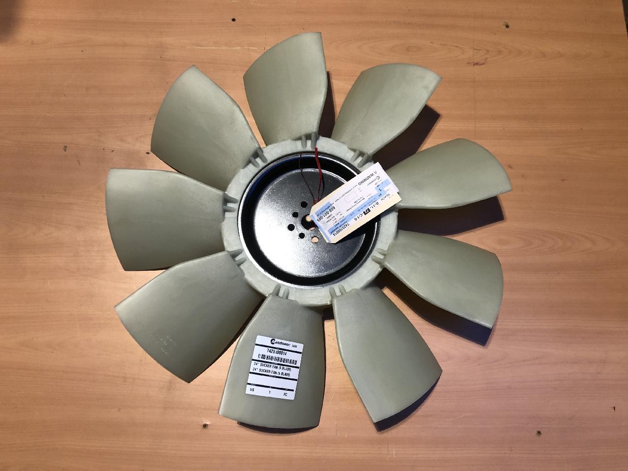 7425100014 Grove RT 650 E 2411 SUCKER FAN (9 BLADE)